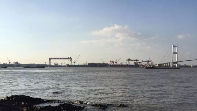 東方重工(gōng)等7家船企合并破産(chǎn)