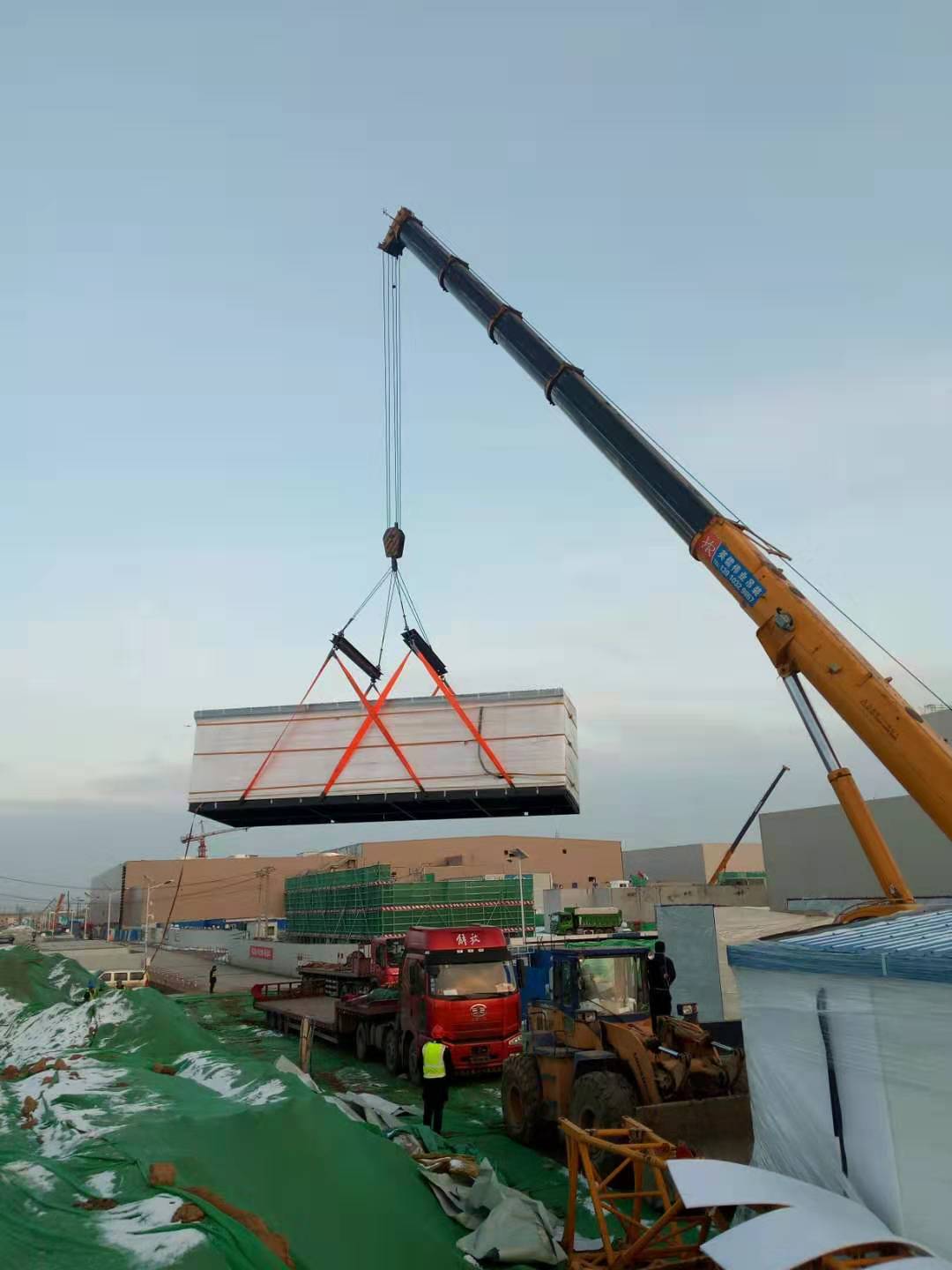 楚基物(wù)流&ABB環球影城電(diàn)力項目快訊